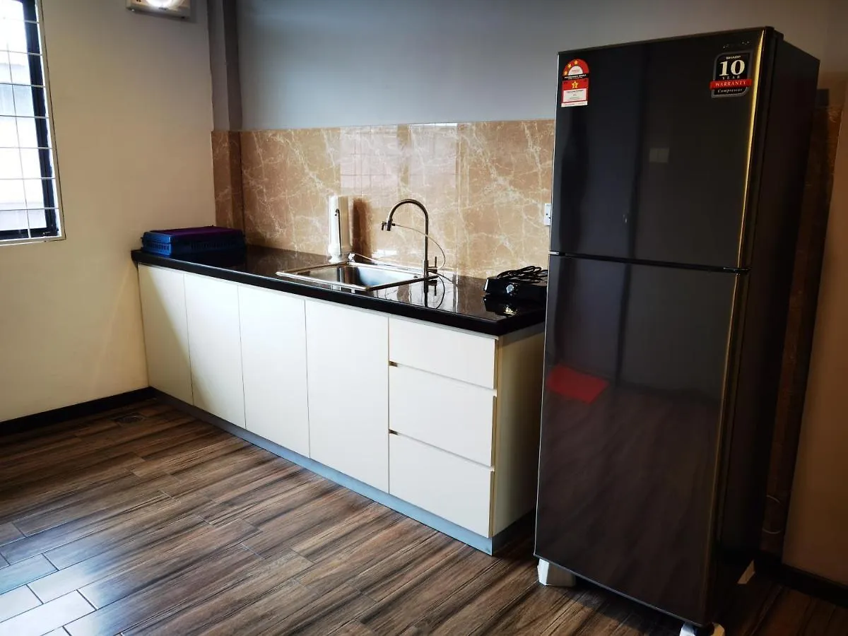 **  3-Plus Hotel Κότα Κιναμπαλού Μαλαισία