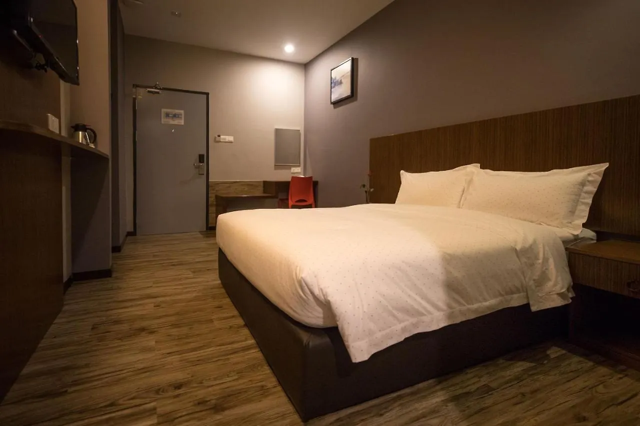 3-Plus Hotel Κότα Κιναμπαλού 2*,  Μαλαισία
