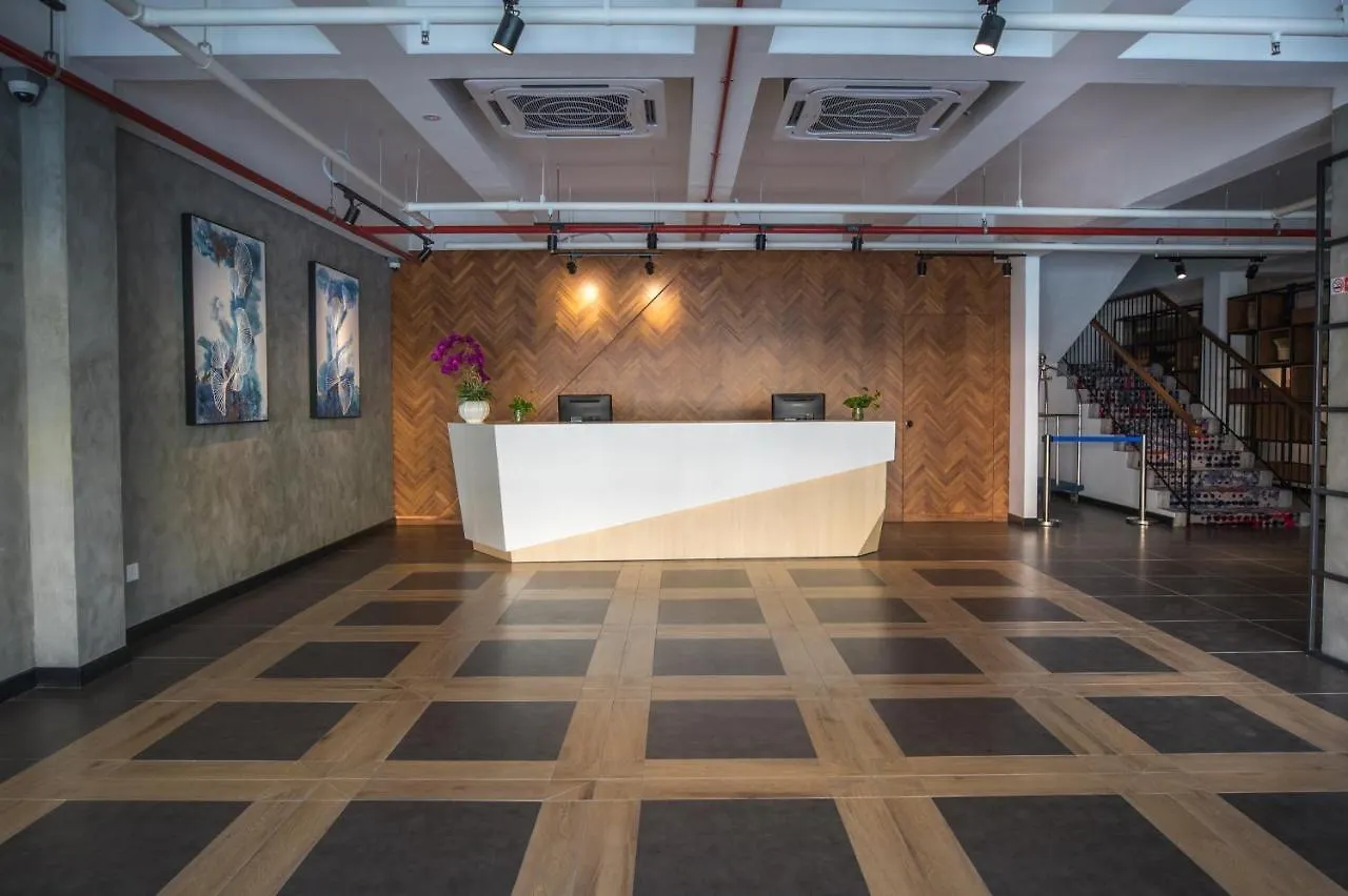 3-Plus Hotel Κότα Κιναμπαλού